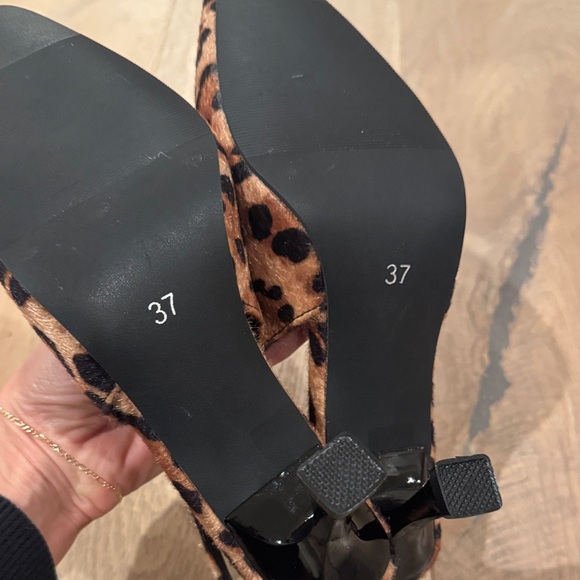 Leopard Print Slingback Heels - Picture 5 of 5
